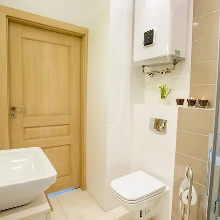 Apartamento Bs Miodowa 19 *
