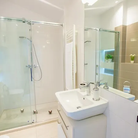 Apartamento Bs Miodowa 19 *